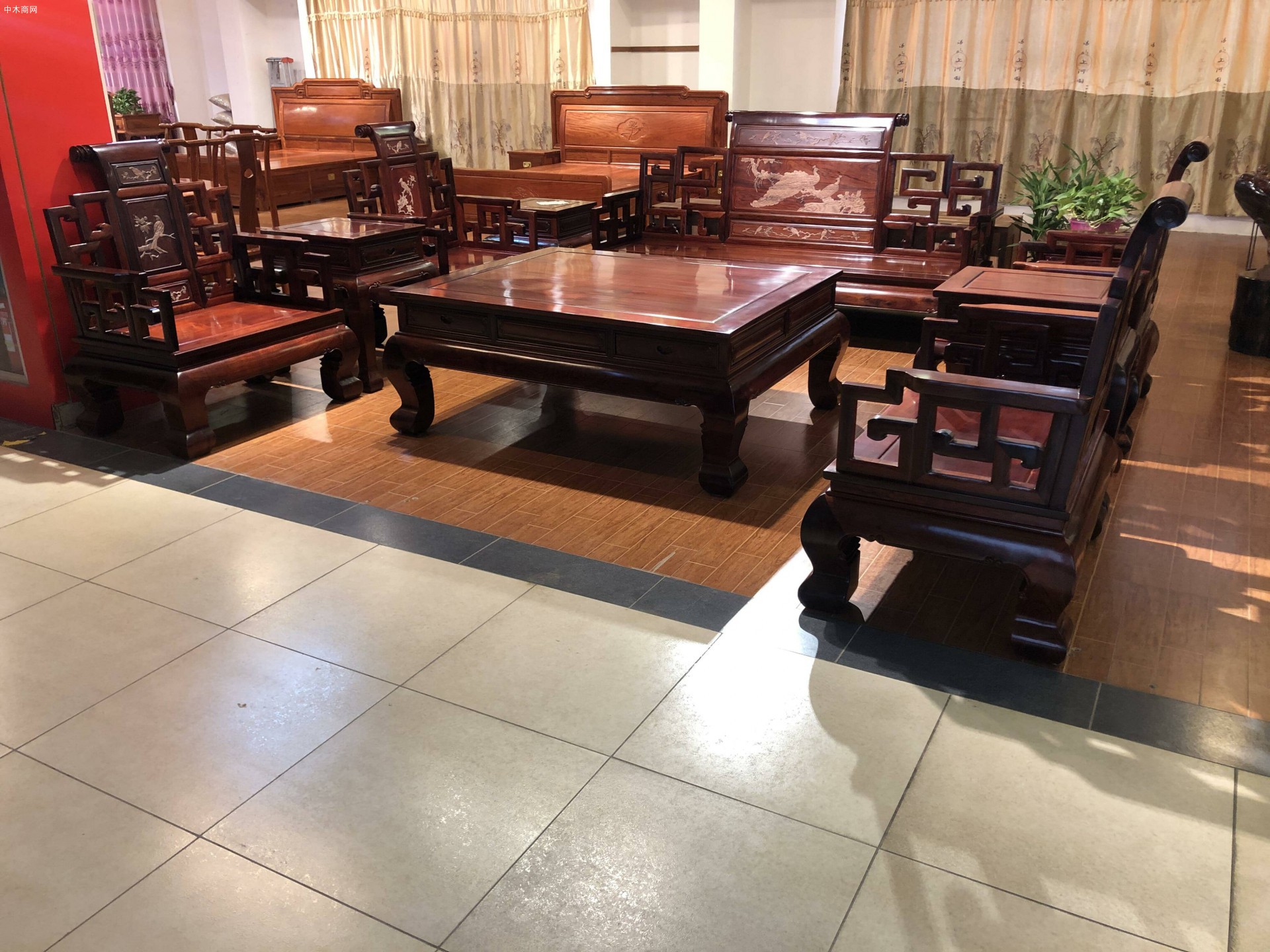 手工檀雕14公分精品大富貴花枝沙發10件套價格多少錢一套品牌