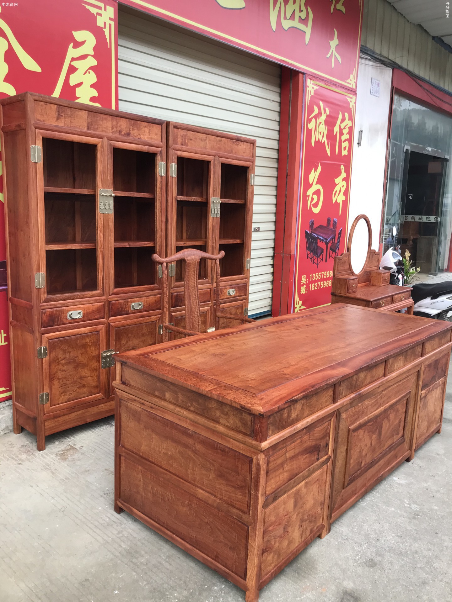 緬甸花梨木寫字臺比較新價格品牌