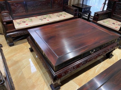 老撾大紅酸枝紅木家具客廳沙發組合七件套多少錢？