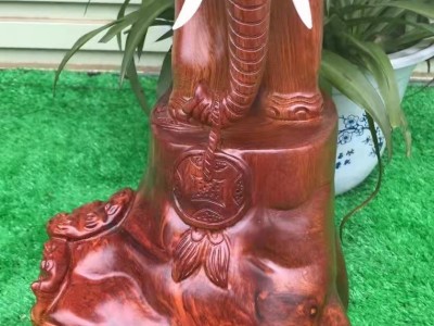 緬甸花梨木大象工藝品價格