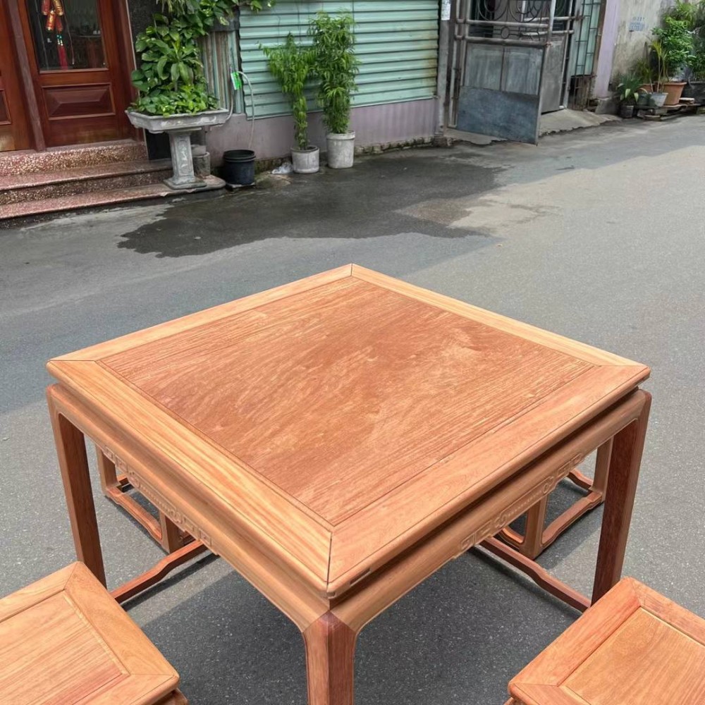 憑祥龍之涵紅木家具緬甸花梨四方桌有收藏價值嗎圖片