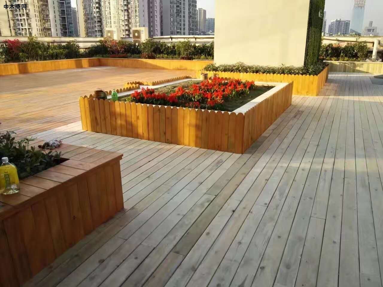 實(shí)木地板品牌價(jià)格大揭秘：如何選擇適合的實(shí)木地板