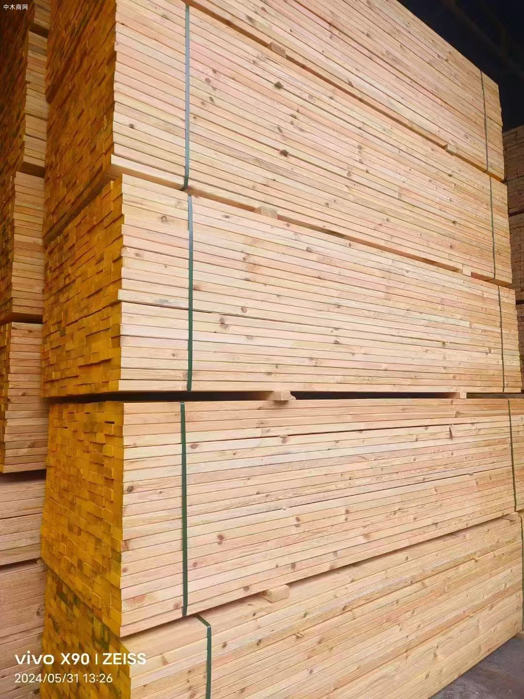 太倉展久木業廠家直銷建筑木方