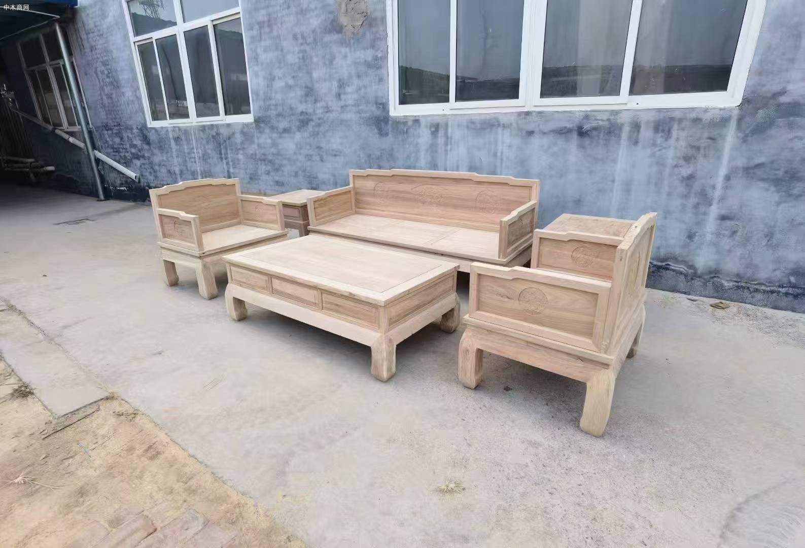 俄榆富貴高升沙發圖片