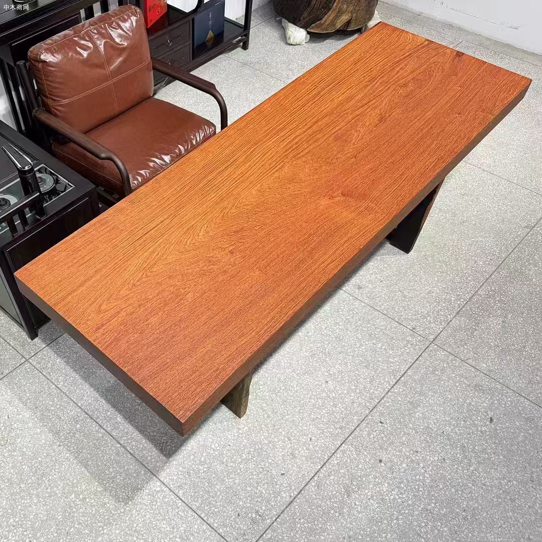 緬甸花梨大板桌圖片